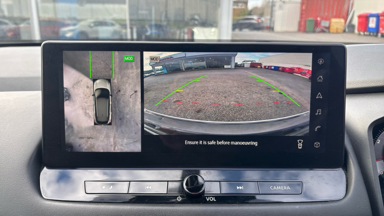 Nissan Qashqai 1.3 DiG-T MH N-Connecta 5dr Petrol Hatchback